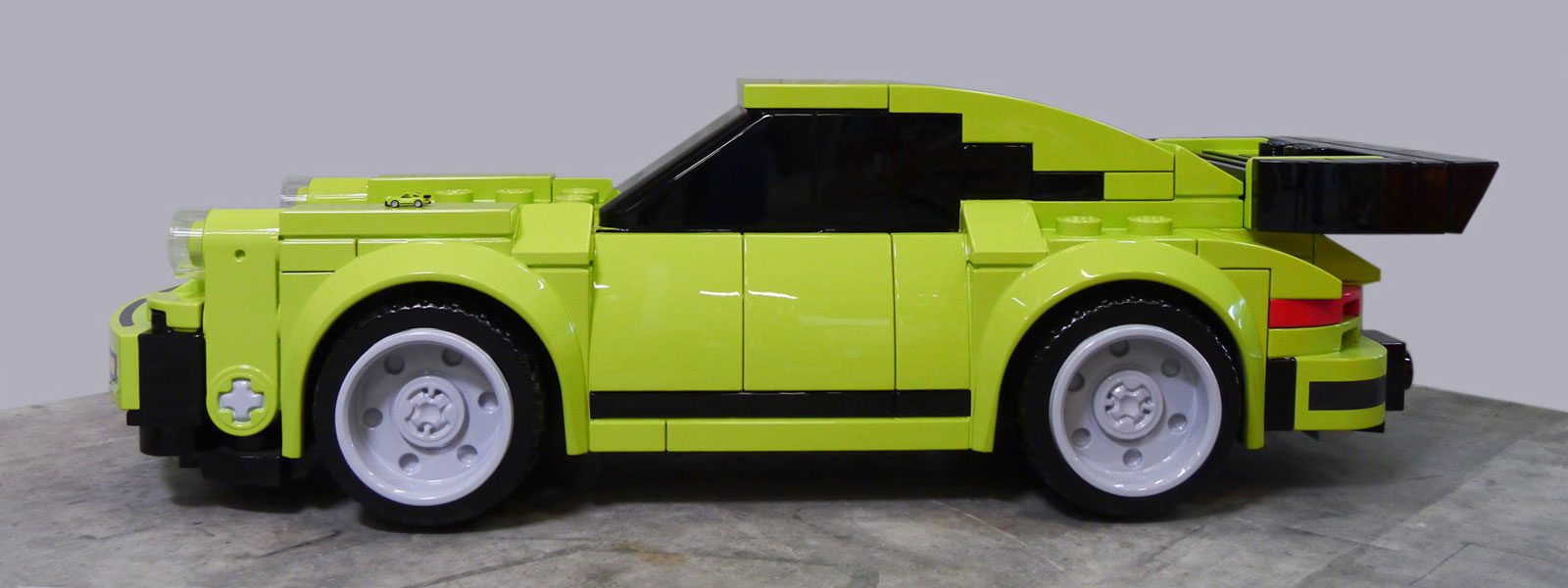 big brick LEGO-Porsche 911